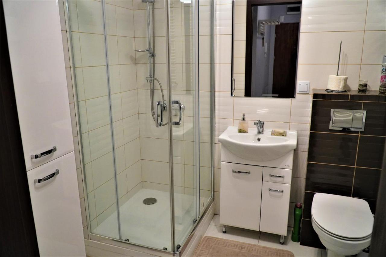 Jedenastka Apartment Plock Ngoại thất bức ảnh